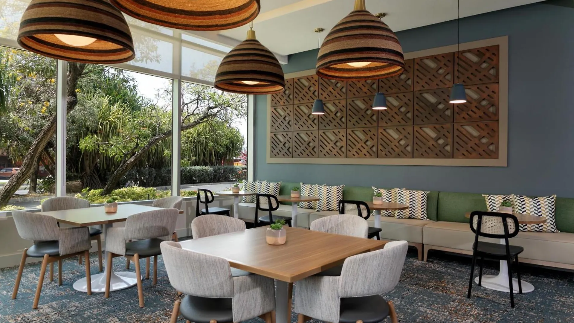 Hyatt Place Bayamon
